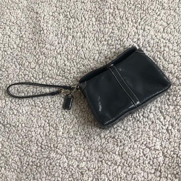 Coach Wristlet - Picture 2 of 4